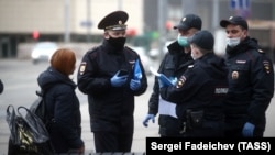 Полиция в Москве (Архивное фото)