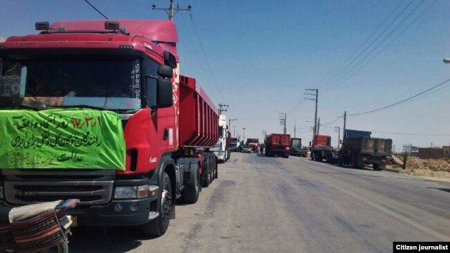 Truck drivers in the city of Meshkan in Fars Province, were on strike. May 23, 2018.