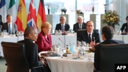 De la stînga la dreapta: Barack Obama, Angela Merkel, François Hollande și Matteo Renzi, Berlin, 18 noiembrie 2016