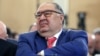 Alisher Usmanov attends the Russian Union of Industrialists and Entrepreneurs congress in Moscow in 2016.