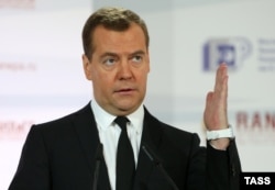 Russian Prime Minister Dmitry Medvedev: "No limits" to Moscow's response