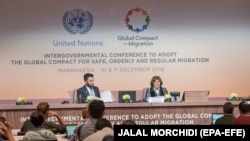 Спецпредставитель генсека ООН по международной миграции Луиза Арбур на пресс-конференции в Марракеше. Марокко, 9 декабря 2018 года.