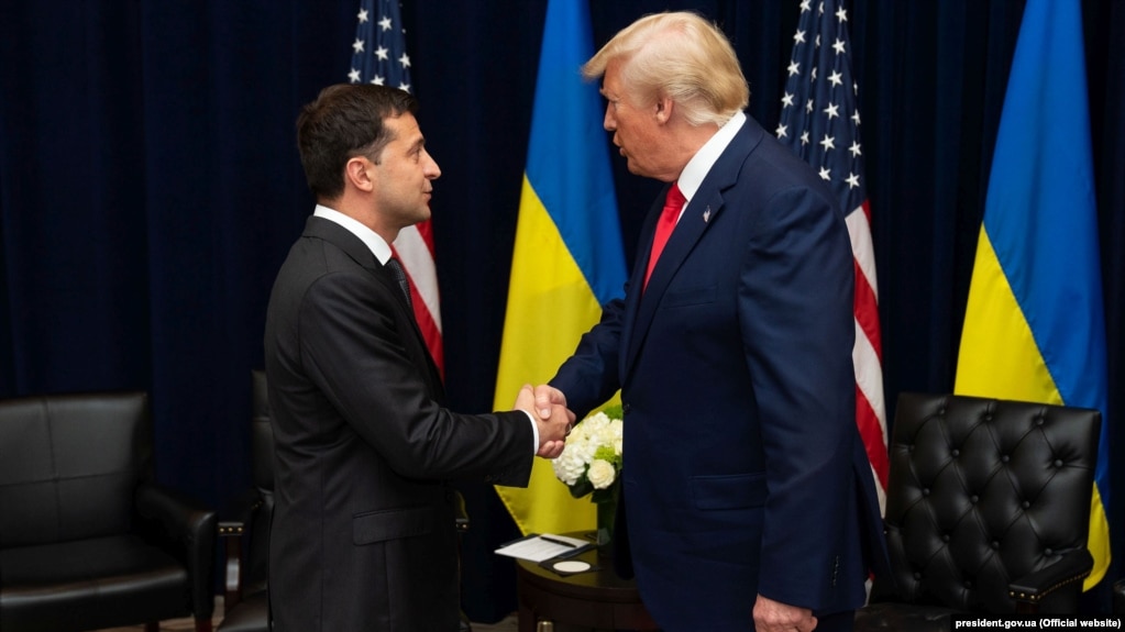 Переговори президентів України та США Володимира Зеленського (л) і Дональда Трампа, вересень 2019 року
