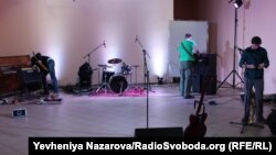 Львівський гурт «Гич Оркестр» готується до виступу
