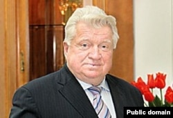 Ларан Арыніч