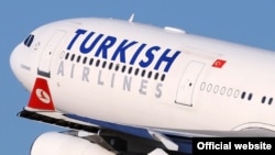 Avion Turkish Airlinesa