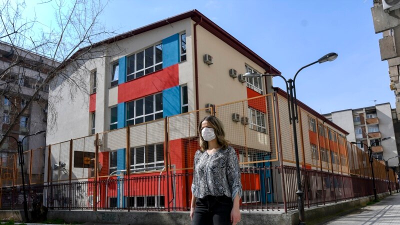 Koronavirusi vë në sprovë institucionet për vitin e ardhshëm shkollor në Maqedoninë e V.