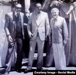 Radu Aldulescu, Alberto Lysy, Yehudi Menuhin, 1988 (Foto: J. Lloret)