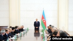 Azerbaijan -- President Ilham Aliyev chairs cabinet meeting on first quarter 2010 socio-economic results, Baku, 14Apr2010