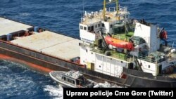 Brod "Aresa", na kom su krajem februara 2020., u vodama Venecuele, uhapšena petorica državljana Crne Gore. Na brodu je zaplijenjeno 5,7 tona kokaina.