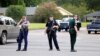 Архивное фото: полиция блокирует дорогу после стрельбы в штате Луизиана