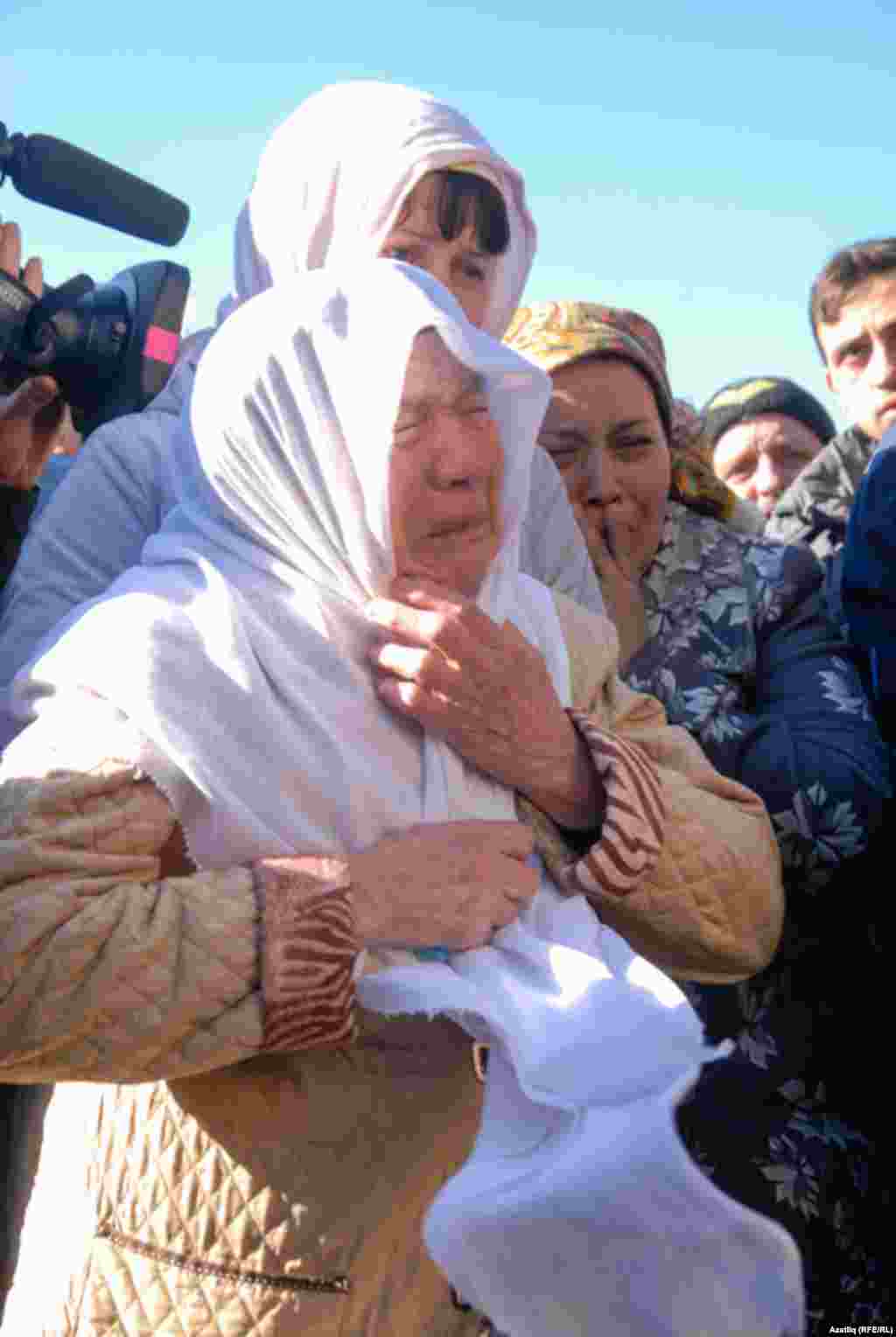 Reshat Ametov's mother Rafika