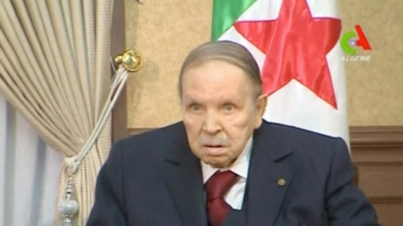 Umro bivši alžirski predsjednik Abdelaziz Bouteflika