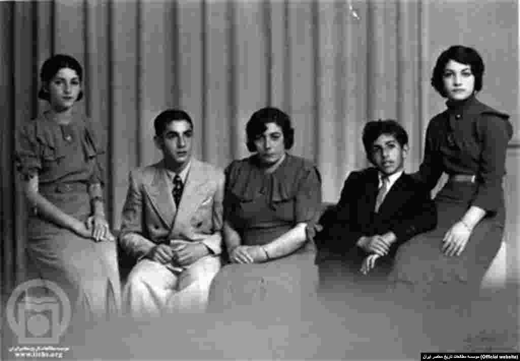 محمدرضا پهلوی در نوجوانی