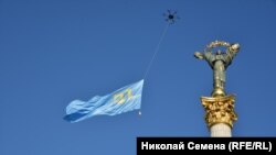 Володимир Зеленський наголосив, що «наш спільний історичний обовʼязок» – відповісти на удари Росії стійкістю, «перемогою над злом окупації та справедливим покаранням»