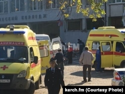 После взрыва в керченском Политехническом колледже, 17 октября 2018 года
