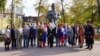 Представители «украинской диаспоры» у памятника Богдану Хмельницкому в Симферополе 14 октября 2019 года
