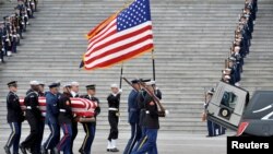 Imagine de la ceremoniile funerare de astăzi de la Washington