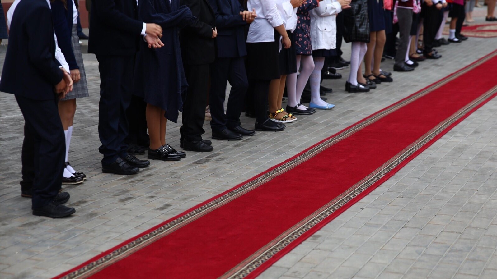 Лінейка ў школе, 1 верасьня 2020.