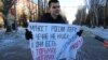 Казаки сорвали одиночный пикет ЛГБТ-активиста в Волгограде