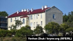 Дом по адресу Курчатова, 1 построен в начале прошлого века