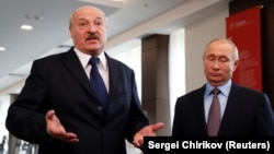 Александр Лукашенко и Владимир Путин после переговоров в Сочи 15 февраля 2019 года