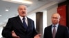 Президент Білорусі Олександр Лукашенко (л) і президент Росії Володимир Путін