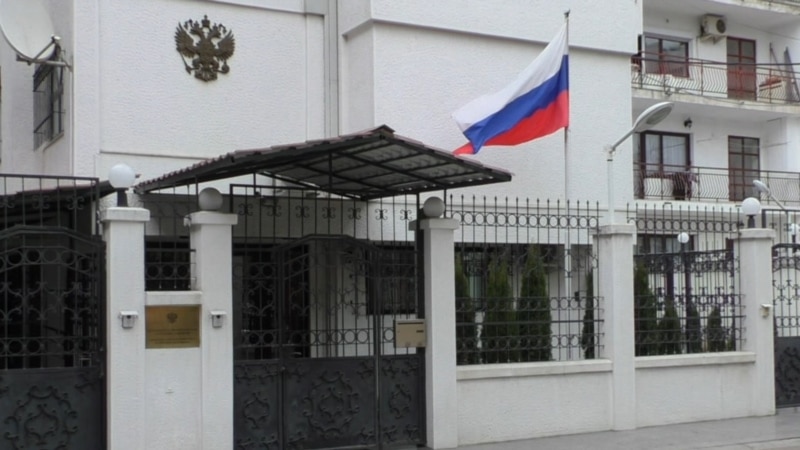 Руската амбасада со реакција на изјавите на министерката Петровска 