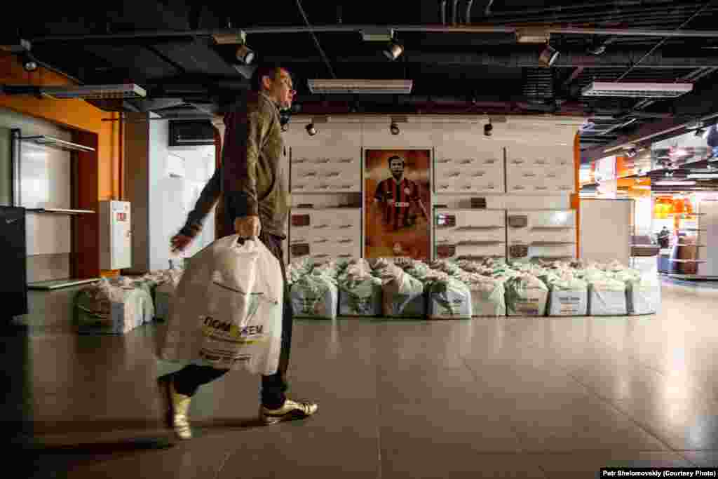 In Donetsk, bags of humanitarian aid are ready to be distributed to mothers with small&nbsp;children. 