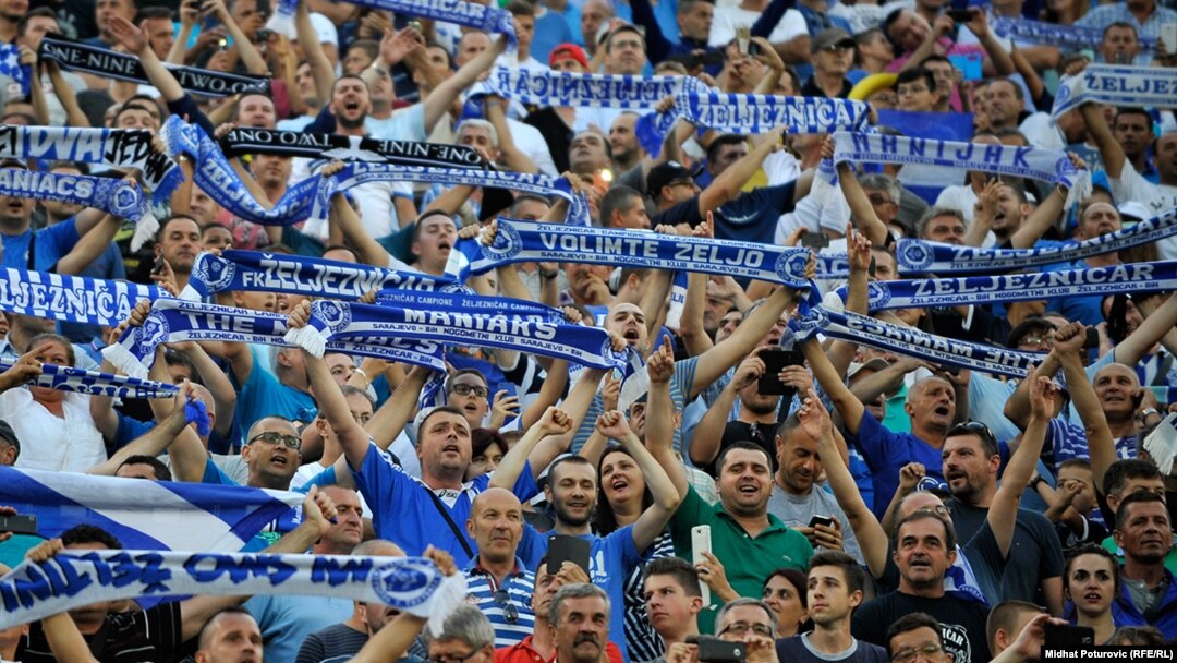 Navijači FK Željezničar na jednoj od utakmica