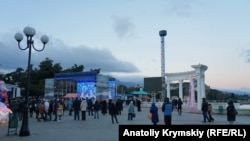 Набережна в Алушті