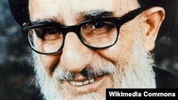 Ayatollah Mahmud Taleghani, a key figure of the 1979 Islamic Revolution who became Tehran's first Friday Prayers leader after the revolution, was a known chain smoker who wasn't shy about his habit.