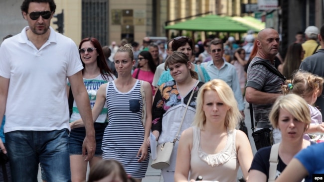 Istraživanja CCI govore da je u posljednjih godinu dana bilo nekoliko hiljada novih zapošljavanja, prvenstveno u javnim preduzećima