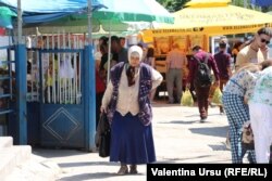 „Cei de la conducere ar trăi cu o mie de lei?”