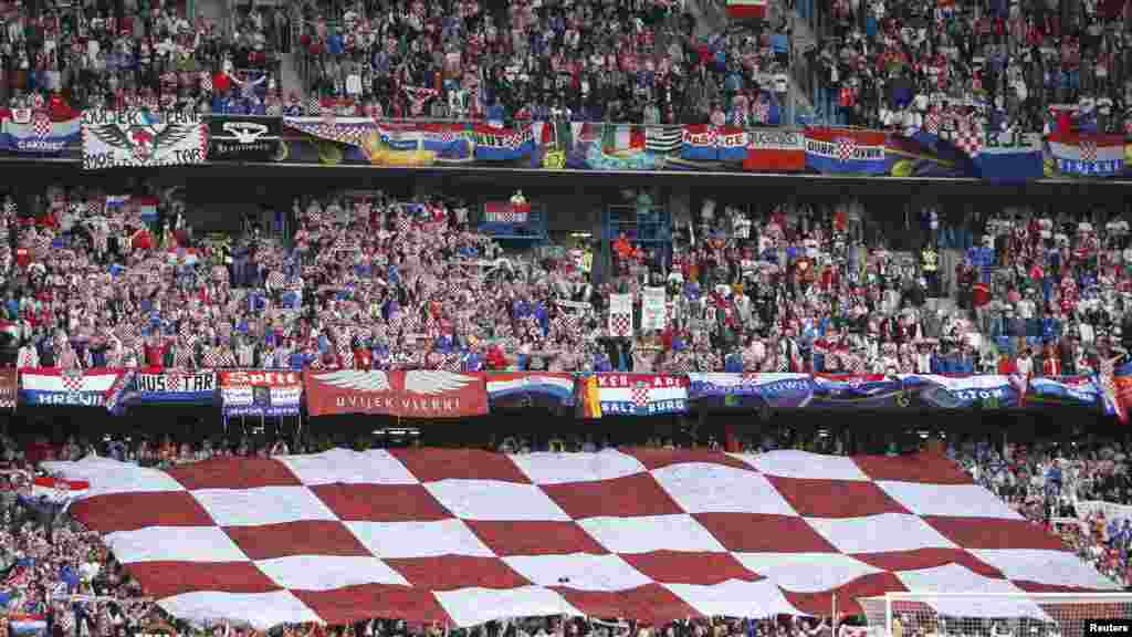 Poljska - Poznan, 14. juni 2012. Foto: REUTERS / Sergio Perez 