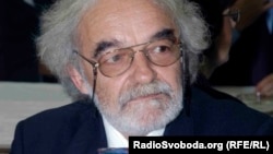 Михайло Рамач співпрацював з Українською редакцією Радіо Свобода з 1998 року, висвітлював головні події на Балканах