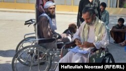 آرشیف، په افغانستان کې یو شمېر معلولین