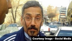 Iran -- Abdolfattah Soltani, human-rights lawyer, who has jail vacation for the first time, after 52 months.