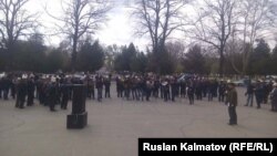 Митинг оппозиции в Джалал-Абаде. Кыргызстан, 15 марта 2016 года.