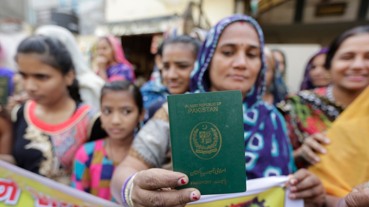 Pakistan Hindus Rally In Islamabad Over India Migrant Deaths