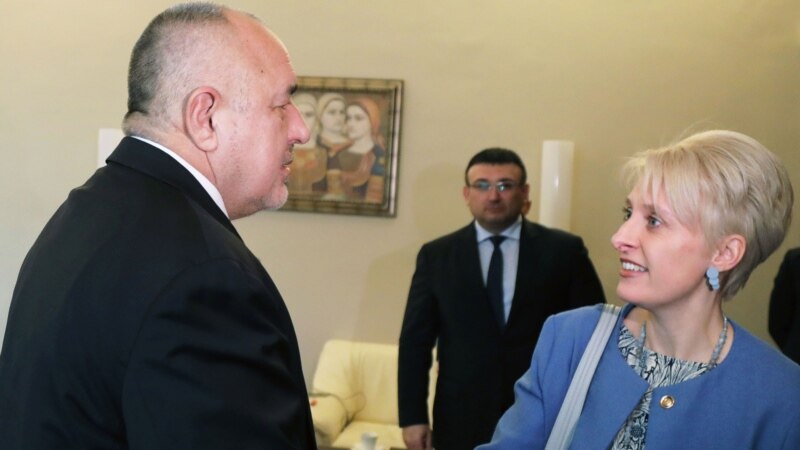 София информира Лондон, че разследва