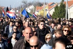 Церемония, посвященная 25-летию падения Вуковара, который тогда заняли сербские войска, 18 ноября 2016 года