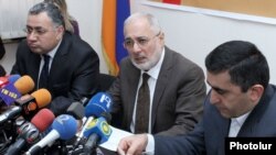 Armenia - The leaders of the Armenian Revolutionary Federation (Dashnaktsutyun) present the proportional list of candidates for the parliamentary elections, Yerevan, 21Mar2012