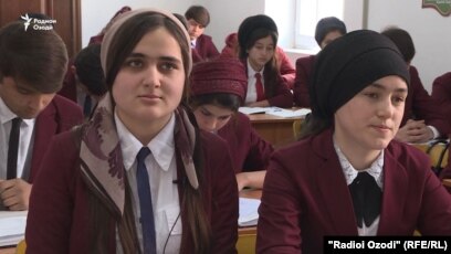 Школьницы Учителем Фото Школьницы Учителем Фото