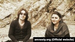 گلرخ ایرایی و همسرش آرش صادقی