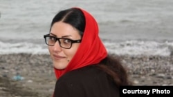 Iranian activist and journalist Golrokh Ebrahimi Iraee (file photo)