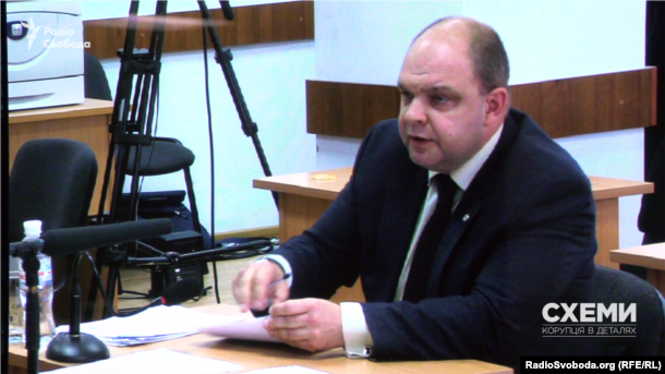 Суддя Дмитро Гаращенко під час співбесіди в рамках переатестації