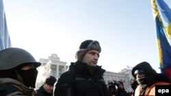 Vitaly Kliciko printre protestatarii din Kiev