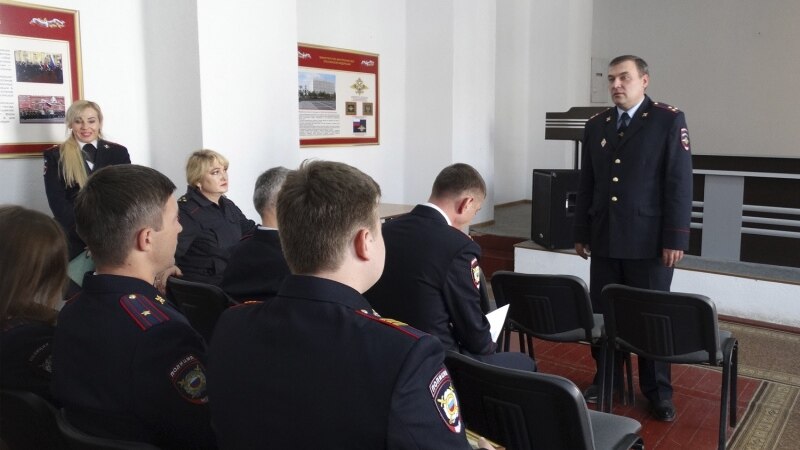 В Керчи впервые сменили главу управления российской полиции
