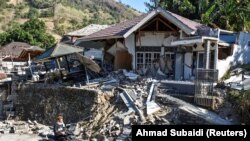 Разрушения от землетрясения на острове Ломбок. 6 августа 2018 года